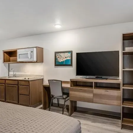 Woodspring Suites Detroit Farmington Hills